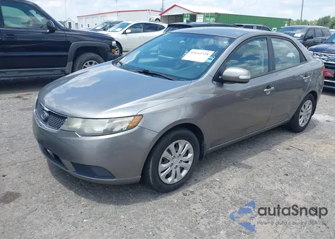 2010 Kia Forte Ex z USA, uszkodzony, nr VIN KNAFU4A25A5303282